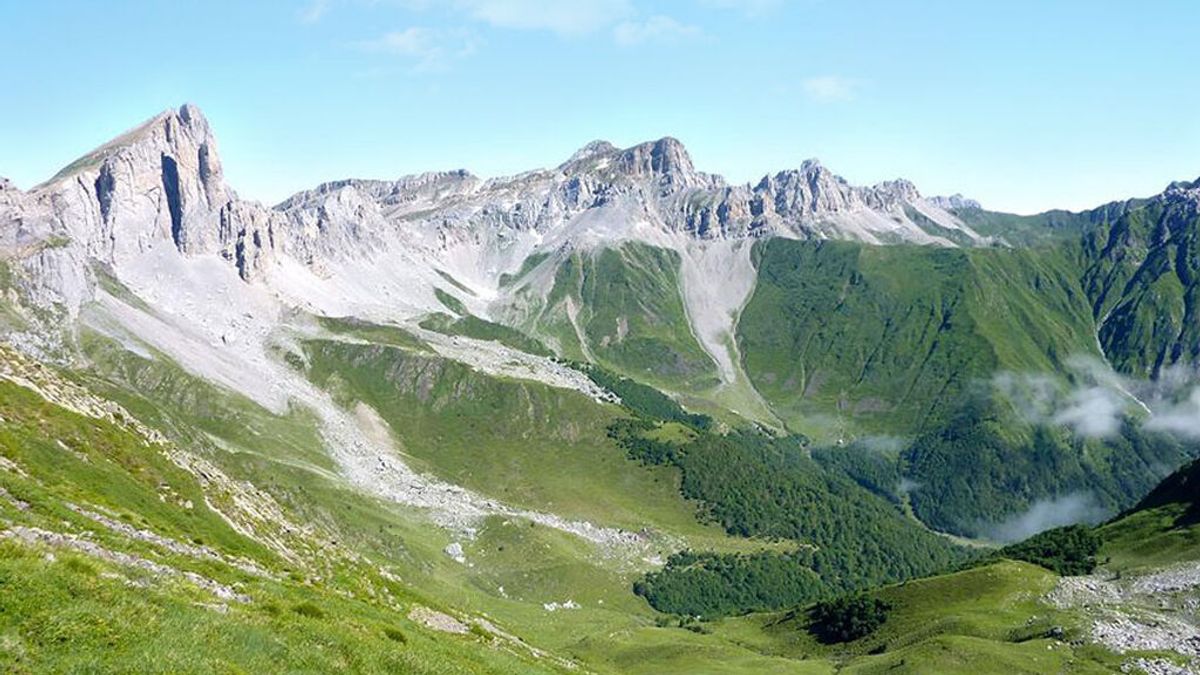 Hallan muerto al montañero de Vitoria perdido en el monte navarro de Ukerdi Hallan muerto al montañero de Vitoria perdido en el monte navarro de Ukerdi