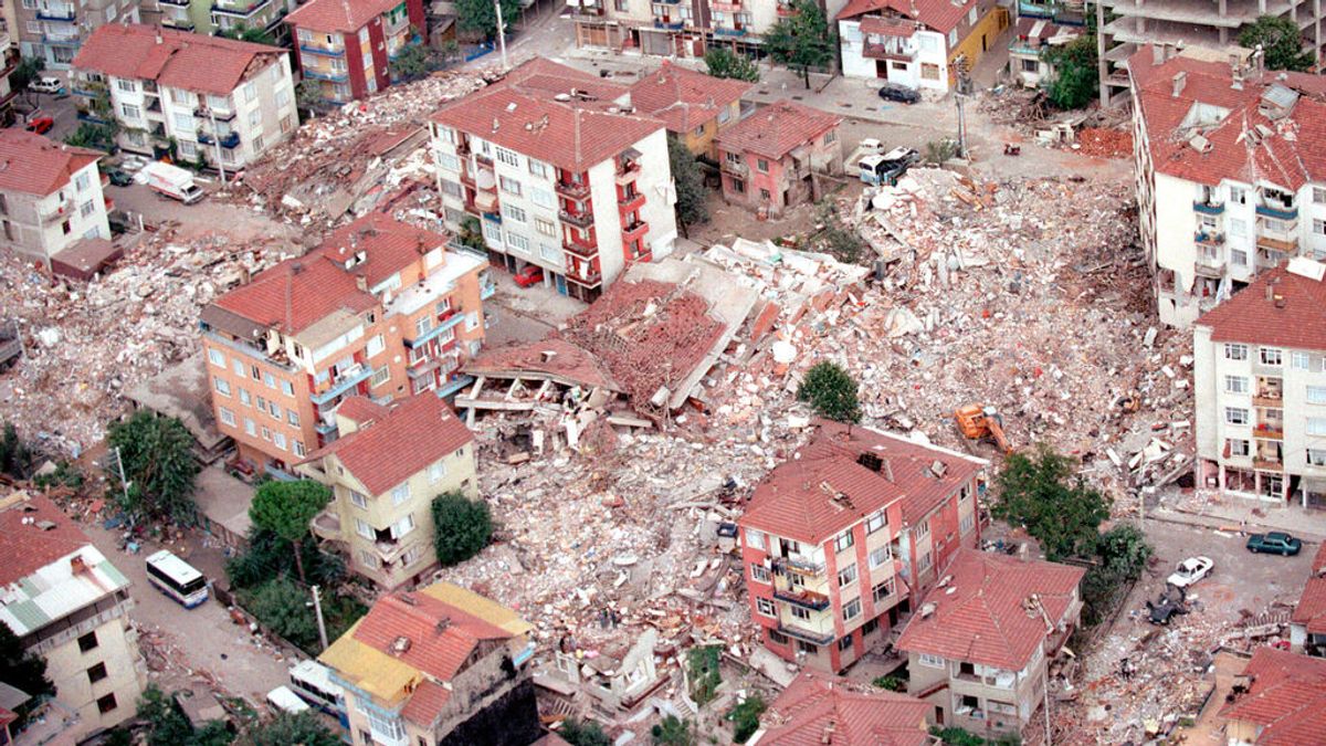 Los terremotos pueden cambiar el movimiento de las placas tectónicas y causar futuros terremotos