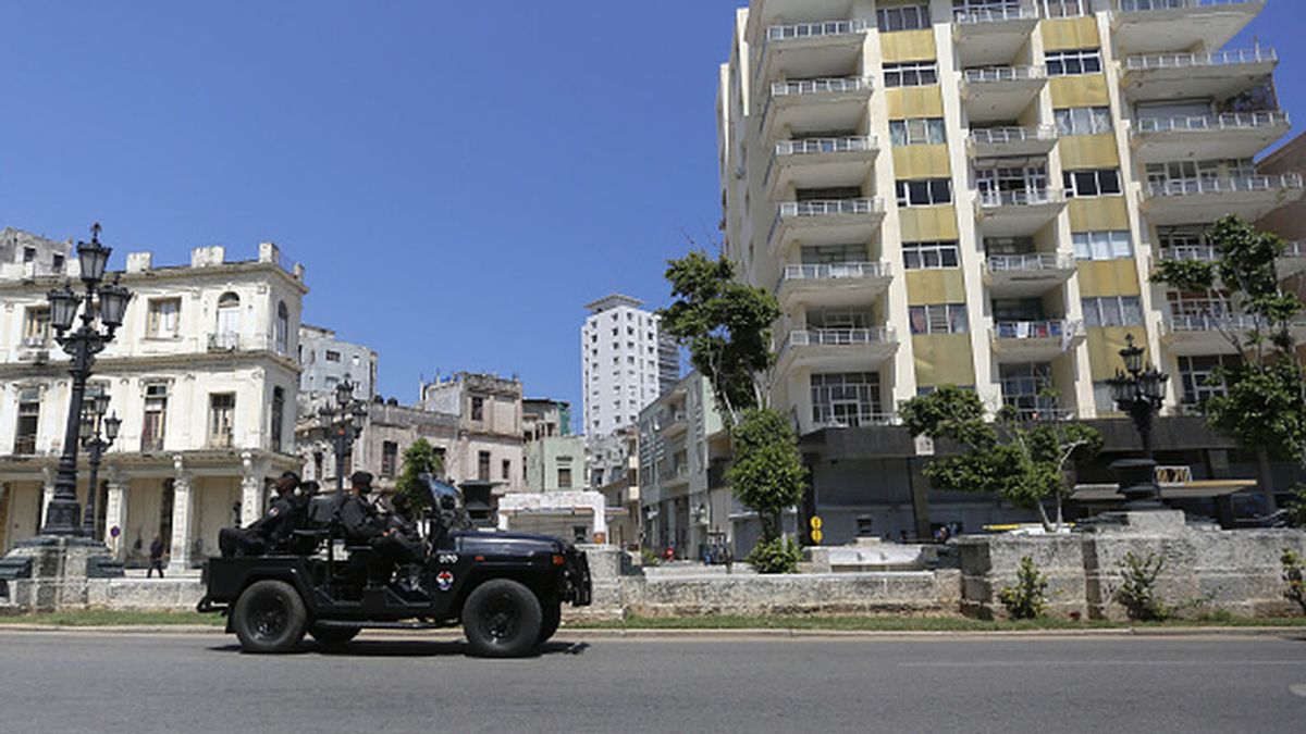 Cuba: De 6 a 30 años de prisión para 128 manifestantes del 11 de julio Cuba: De 6 a 30 años de prisión para 128 manifestantes del 11 de julio
