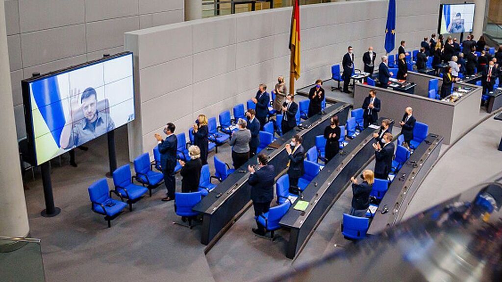 Zelenski, al Bundestag: "¿De qué sirve la responsabilidad histórica?"