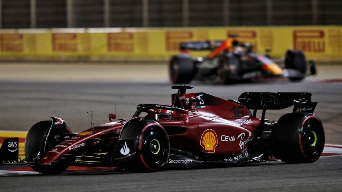 Doblete de Ferrari: Leclerc se lleva la victoria con Carlos Sainz segundo Doblete de Ferrari: Leclerc se lleva la victoria con Carlos Sainz segundo