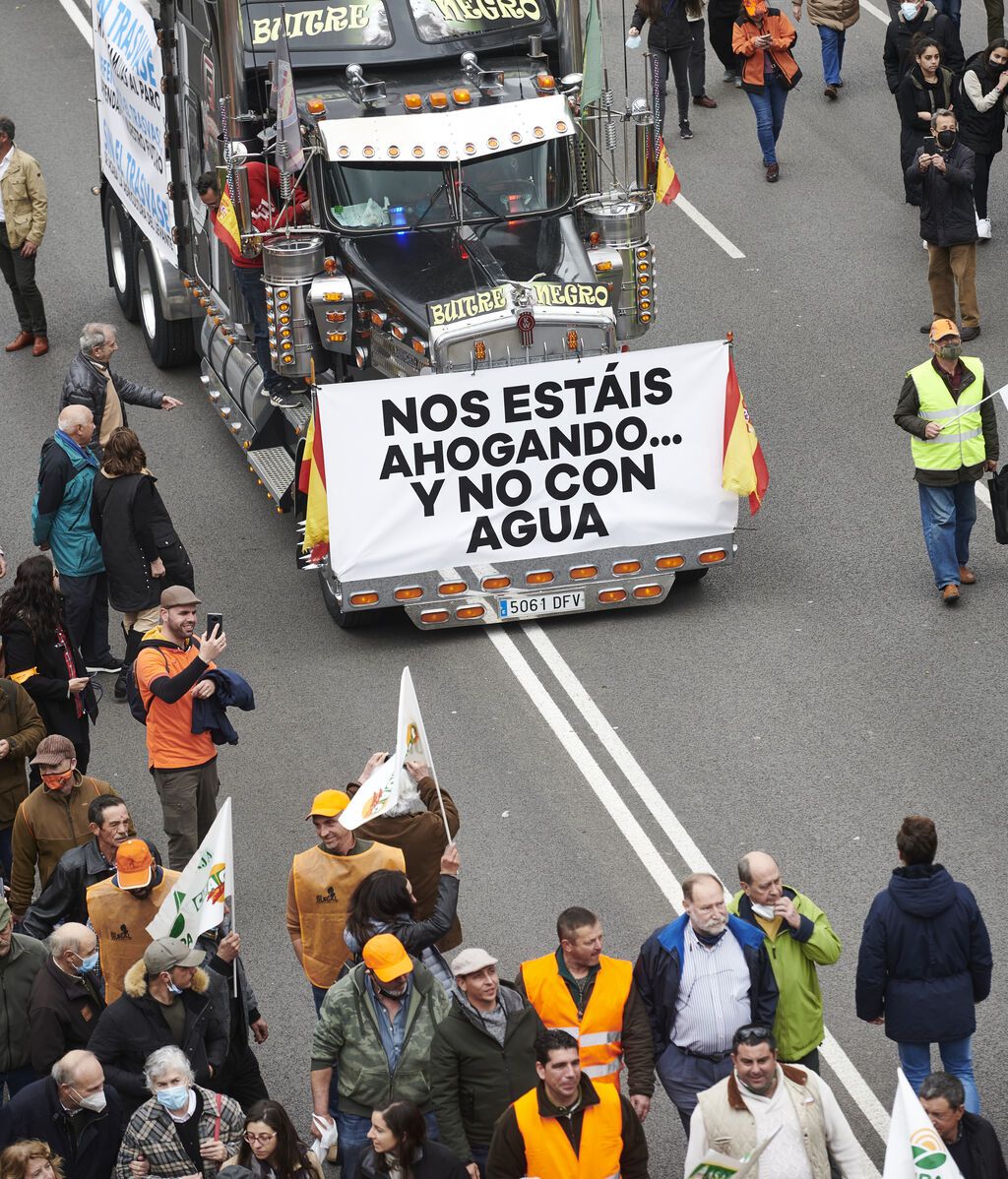 El campo toma Madrid: multitudinaria manifestación en defensa del mundo rural