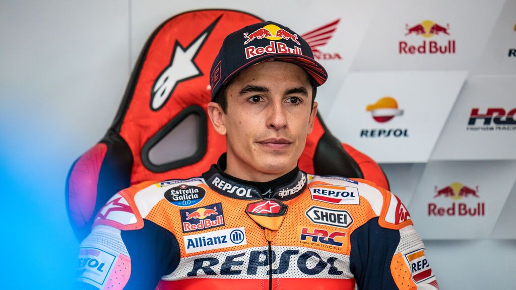 Marc Márquez sufre una "de las caídas más grandes" antes de la carrera de MotoGP del Gran Premio de Indonesia Marc Márquez sufre una "de las caídas más grandes" antes de la carrera de MotoGP del Gran Premio de Indonesia