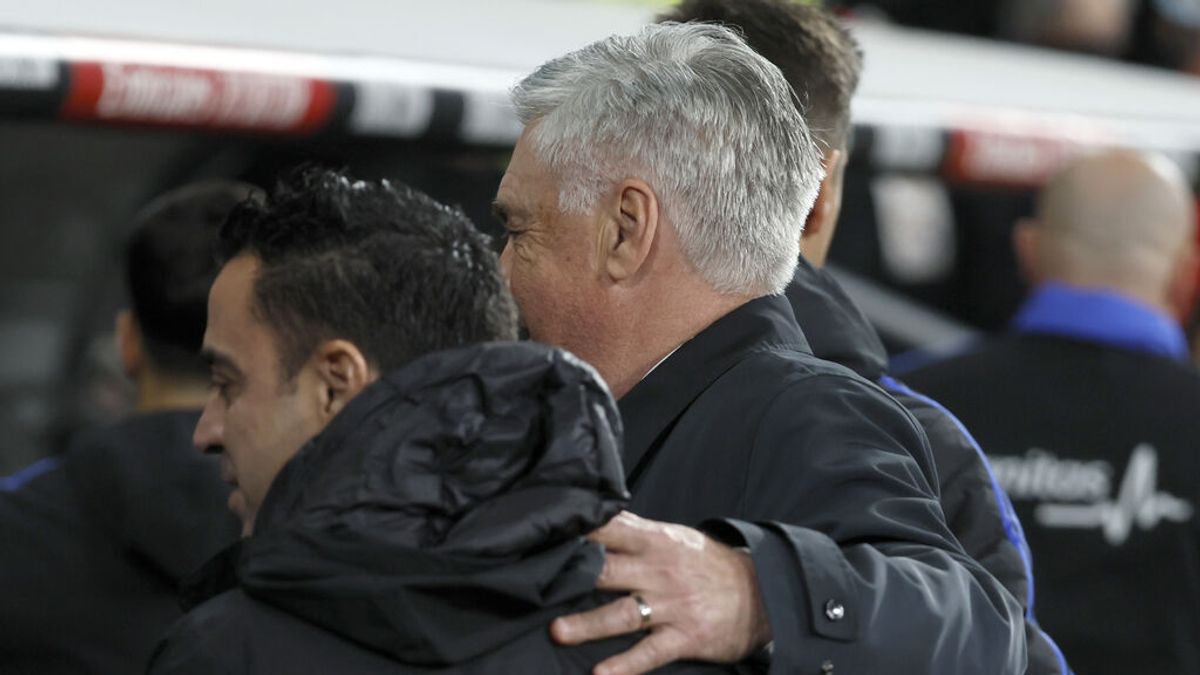 Xavi Hernández se come la pizarra de Ancelotti: ni Modric de falso nueve ni los cambios Xavi Hernández se come la pizarra de Ancelotti: ni Modric de falso nueve ni los cambios