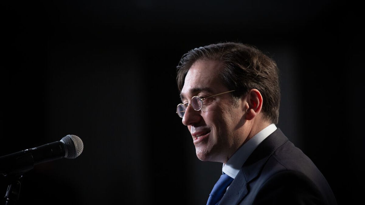 Albares no quiere aclarar si se informó a Argelia del cambio de postura española sobre el Sáhara Albares no quiere aclarar si se informó a Argelia del cambio de postura española sobre el Sáhara