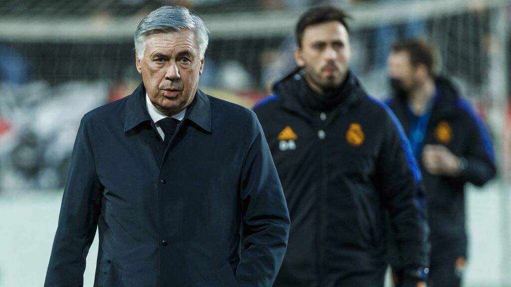 Carlo Ancelotti asumió la culpa en la goleada ante el Barcelona en el Clásico.