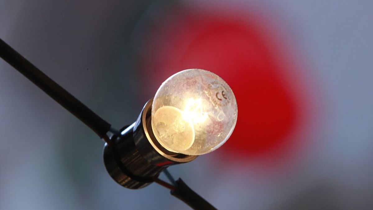 España es el cuarto país de la UE con más impuestos en el recibo eléctrico para los hogares España es el cuarto país de la UE con más impuestos en el recibo eléctrico para los hogares