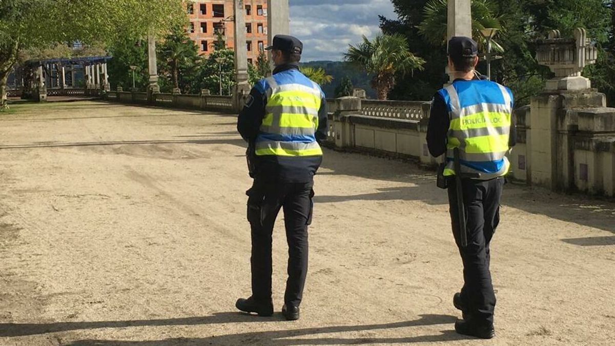 Una mujer denuncia una agresión en un bar de Lugo por estar hablando en gallego Una mujer denuncia una agresión en un bar de Lugo por estar hablando en gallego