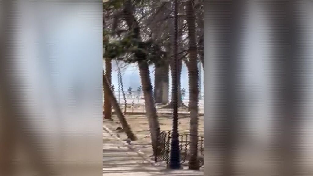 Varios manifestantes atacados por las tropas rusas en una manifestación pacífica en Jersón