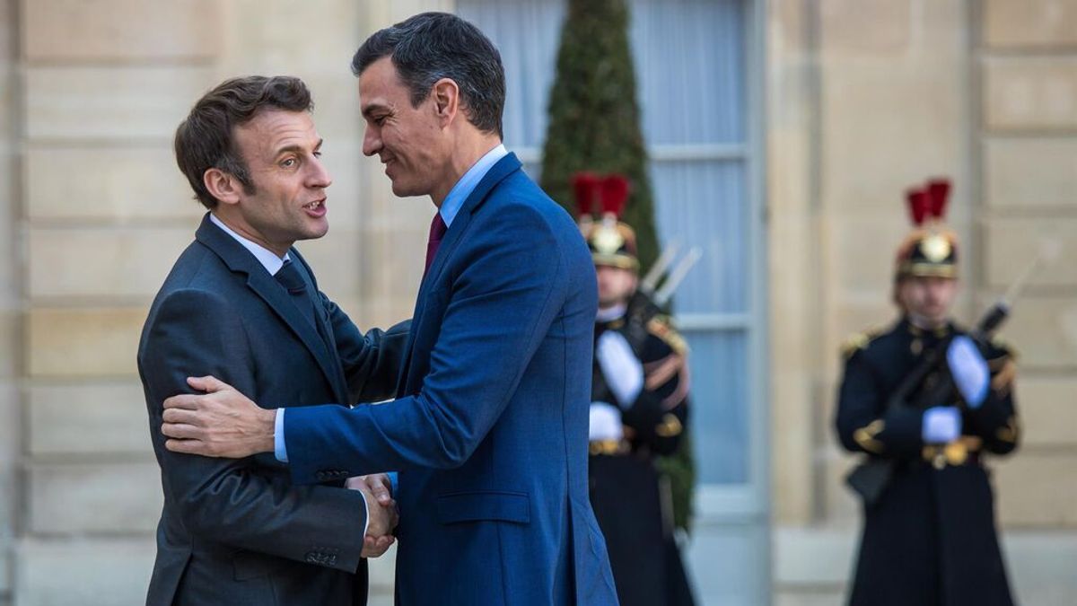 Sánchez confía en una "respuesta equilibrada" y común de la UE para rebajar el precio de la Sánchez confía en una "respuesta equilibrada" y común de la UE para rebajar el precio de la