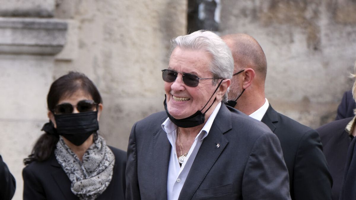 El actor Alain Delon quiere recurrir a la eutanasia cuando vaya a morir: "Es lo más lógico y natural"