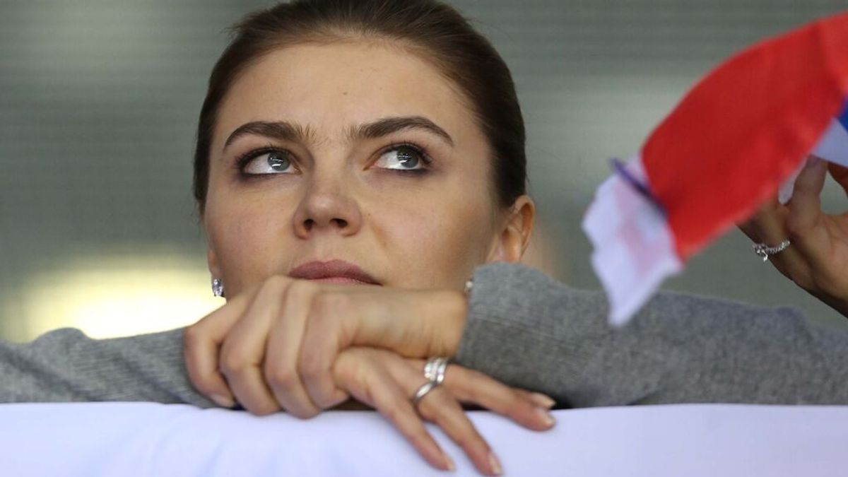 Alina Kabaeva, en los Juegos Olímpicos de Invierno (2014) Alina Kabaeva, en los Juegos Olímpicos de Invierno (2014)