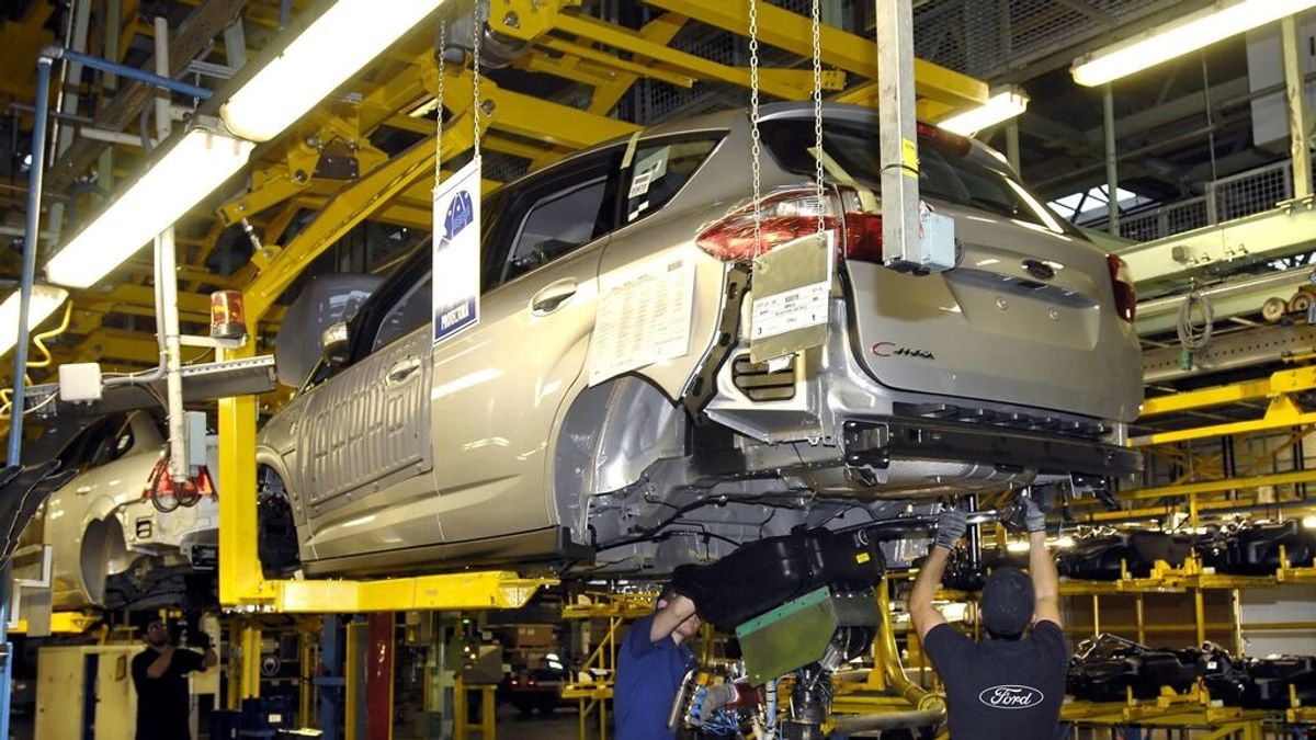 Ford Almussafes acuerda un nuevo ERTE de 15 días hasta junio con un salario del 80 % Ford Almussafes acuerda un nuevo ERTE de 15 días hasta junio con un salario del 80 %