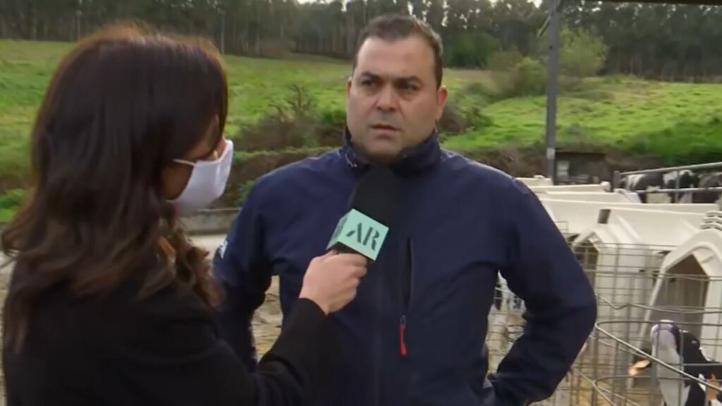 Un ganadero gallego acusa al Gobierno de "pasota" y explica los graves problemas a los que se enfrentan