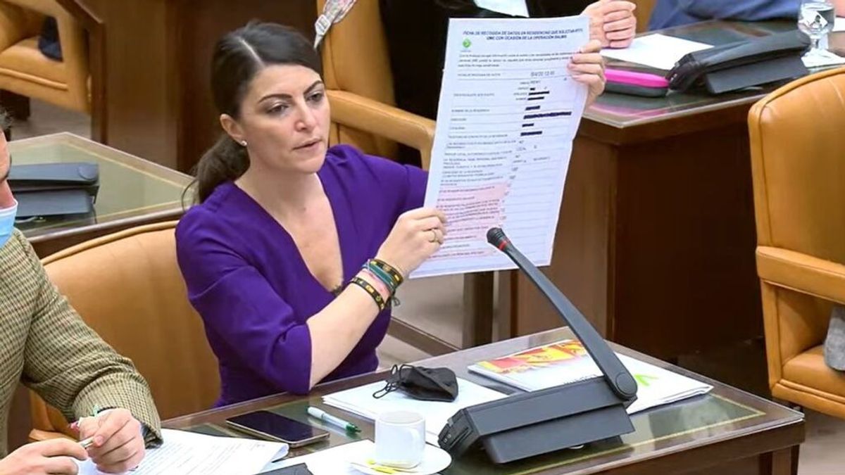 Vox exhibe documentos de la UME que admitían que encontraban cadáveres en residencias durante la pandemia Vox exhibe documentos de la UME que admitían que encontraban cadáveres en residencias durante la pandemia
