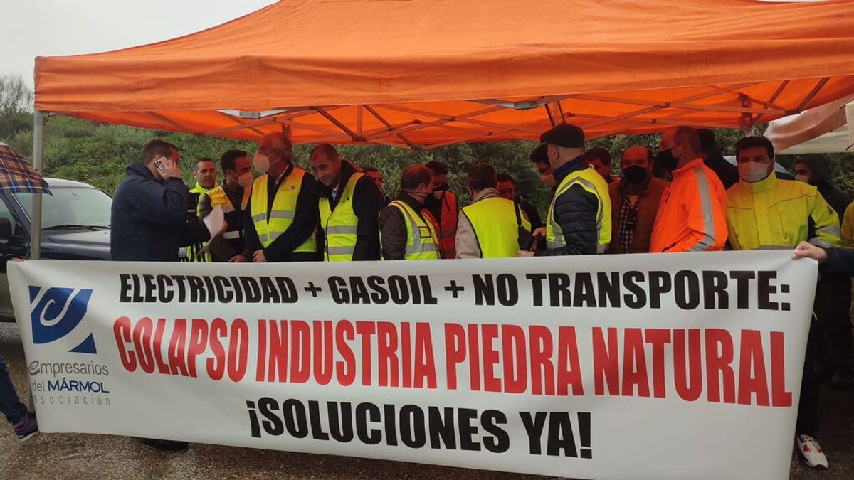 El mármol de Macael amenaza con parar si no encuentran soluciones El mármol de Macael amenaza con parar si no encuentran soluciones