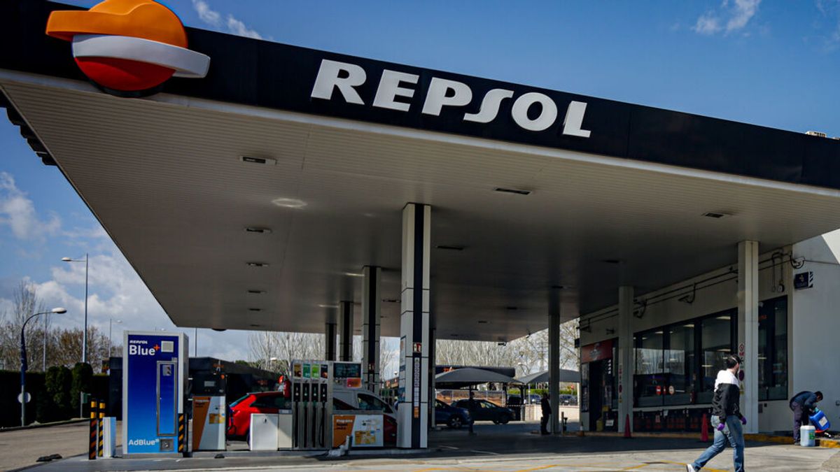 Repsol amplía en 10 céntimos por litro adicionales el descuento en combustible a los transportistas Repsol amplía en 10 céntimos por litro adicionales el descuento en combustible a los transportistas