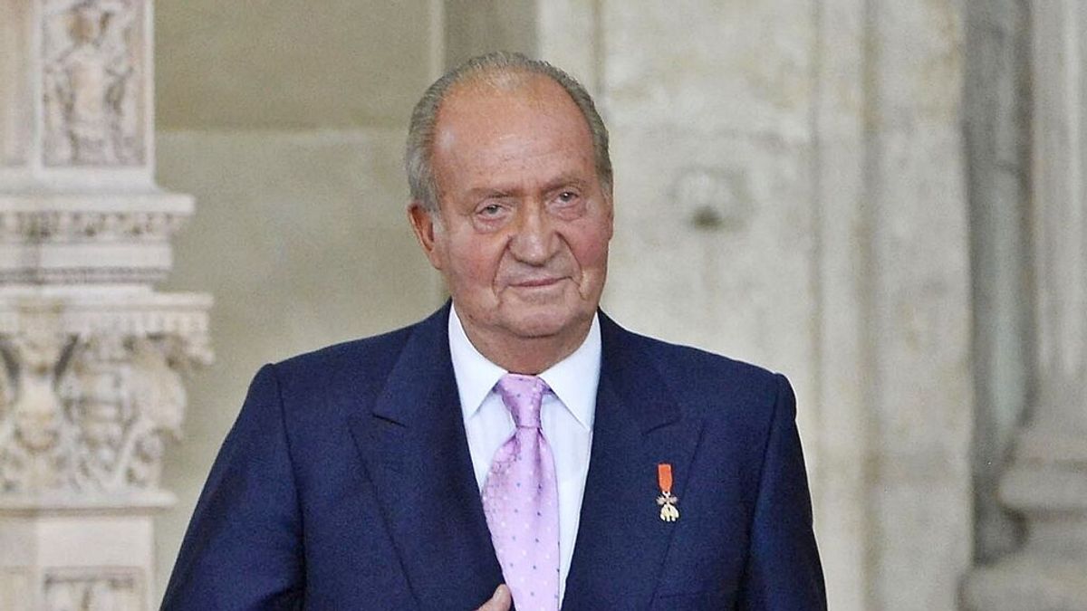 El juez que no considera inmune a Juan Carlos I: "Sería como no poder juzgarle por robar en una joyería" El juez que no considera inmune a Juan Carlos I: "Sería como no poder juzgarle por robar en una joyería"