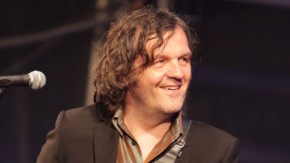 El Palau de la Música mantiene el veto a artistas pro Putin y cancela el concierto de Emir Kusturica El Palau de la Música mantiene el veto a artistas pro Putin y cancela el concierto de Emir Kusturica