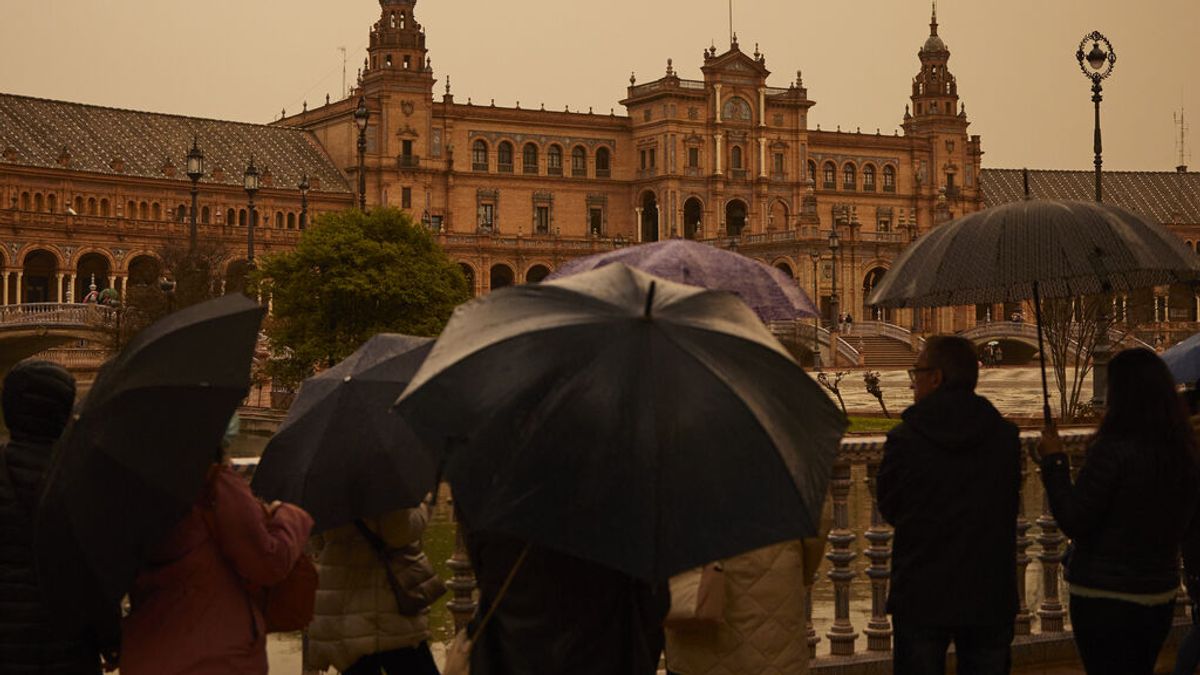 La lluvia y la calima van a volver a España por una borrasca: el tiempo para la semana que viene