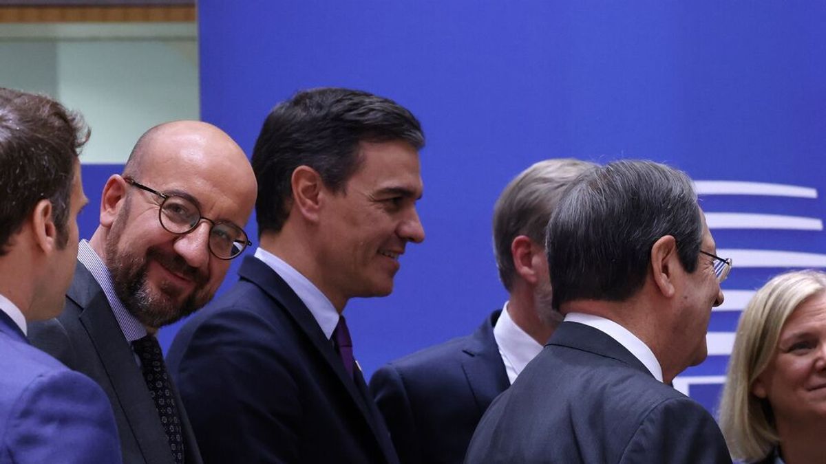 En directo: Pedro Sánchez informa de los resultados del Consejo Europeo En directo: Pedro Sánchez informa de los resultados del Consejo Europeo