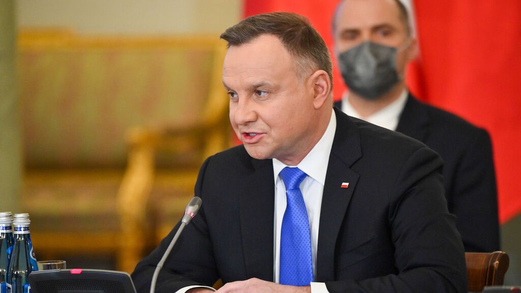 EuropaPress_4275456_handout_25_february_2022_poland_warsaw_polish_president_andrzej_duda_speaks