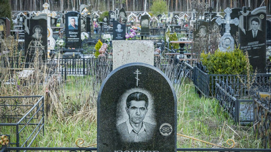 En el cementerio de Slavútich descansan la mayoría de las víctimas de Chernóbil.