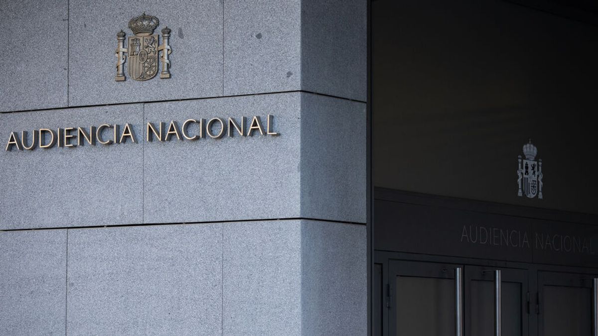 'La Reina de la Coca' se enfrenta a 25 años de cárcel en el juicio que se celebra este lunesen la AN 'La Reina de la Coca' se enfrenta a 25 años de cárcel en el juicio que se celebra este lunesen la AN