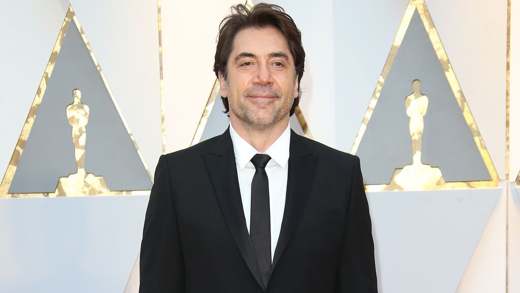 Bardem trastoca la alfombra roja de los Oscar para asistir a los premios excluidos de la gala