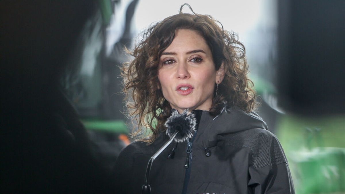 Ayuso tacha de "apaño" la "excepción ibérica" de Sánchez e insiste en que "no hay nada" en el contrato de su hermano Ayuso tacha de "apaño" la "excepción ibérica" de Sánchez e insiste en que "no hay nada" en el contrato de su hermano
