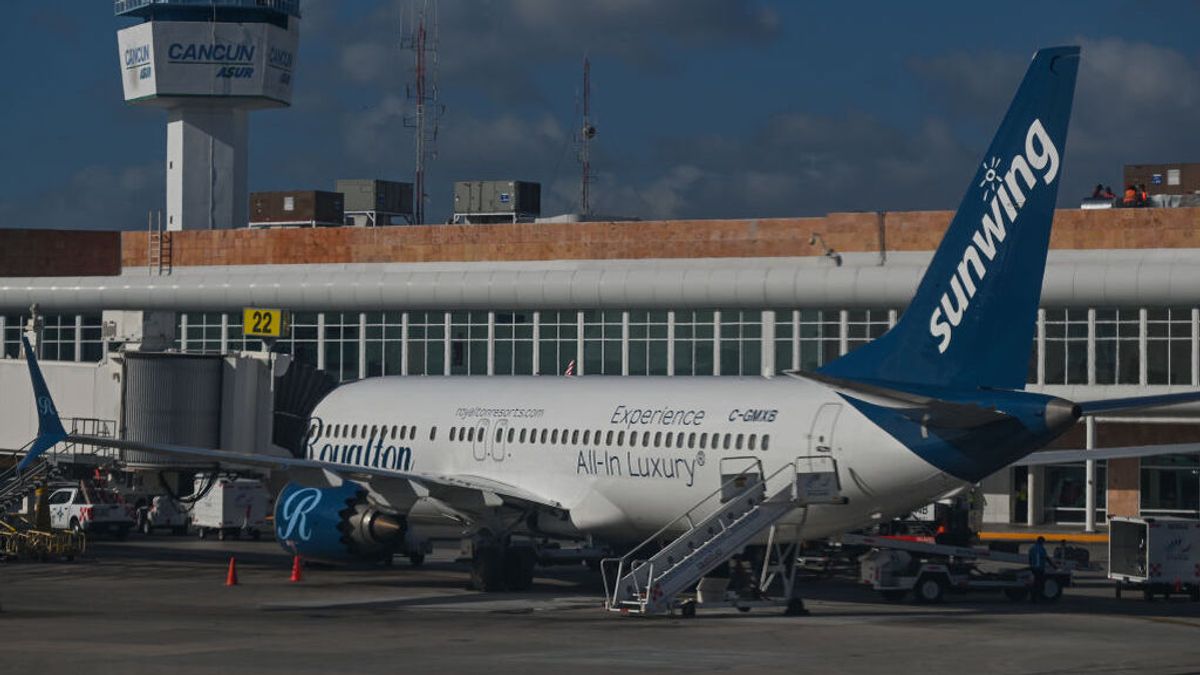 Pánico y estampida de turistas en el Aeropuerto Internacional de Cancún tras un aviso de tiroteo