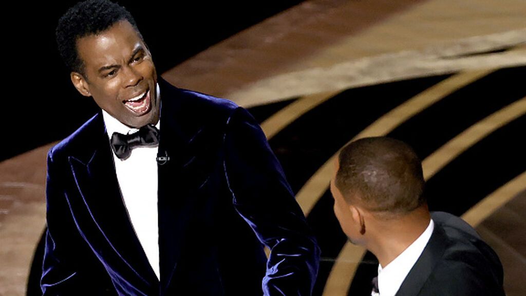 Chris Rock, por el momento, no tomará medidas contra Will Smith por su puñetazo en los Oscar 2022