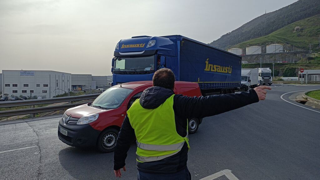 Los transportistas vuelven progresivamente a la normalidad tras las nuevas medidas