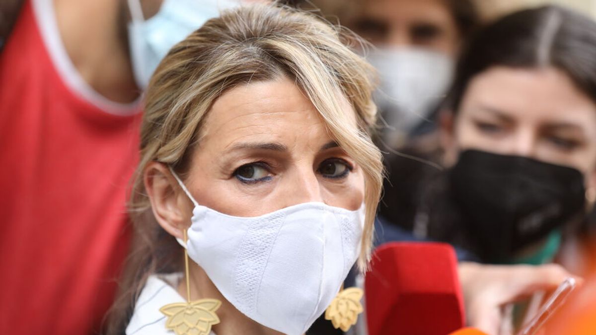 Díaz respalda a Sánchez y pide el apoyo del Congreso: "Es muy difícil decir 'no' a estas medidas" Díaz respalda a Sánchez y pide el apoyo del Congreso: "Es muy difícil decir 'no' a estas medidas"