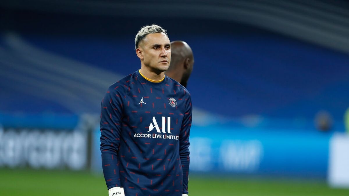 El portero del PSG, Keylor Navas acoge a 30 refugiados ucranianos en su casa de París El portero del PSG, Keylor Navas acoge a 30 refugiados ucranianos en su casa de París