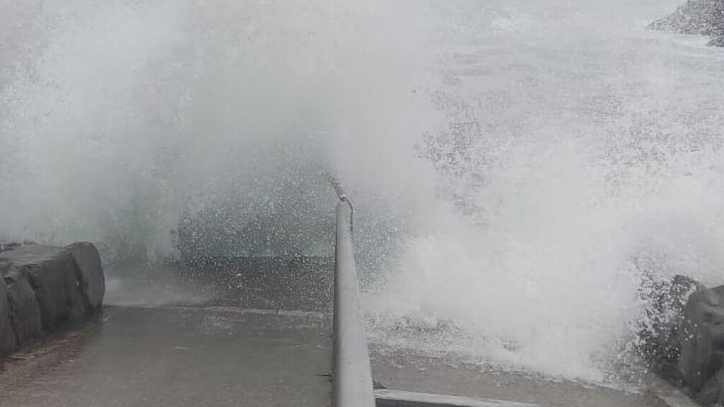 Tras la calima llega la rissaga, el fenómeno meteorológico que pone en alerta este martes a cinco provincias