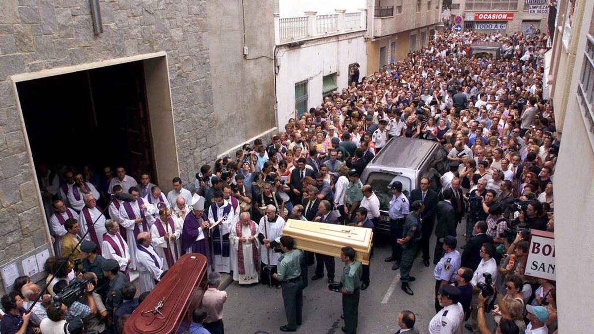 García Castellón reabre la causa por el atentado de ETA en Santa Pola en 2002 García Castellón reabre la causa por el atentado de ETA en Santa Pola en 2002