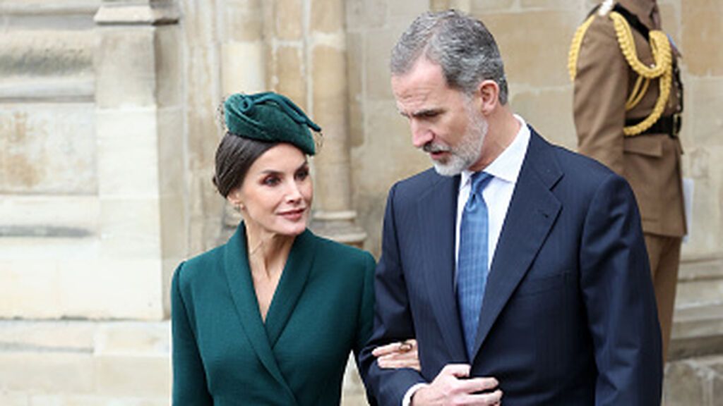Letizia de verde y las lágrimas de Isabel II, en el mediático funeral del Duque de Edimburgo