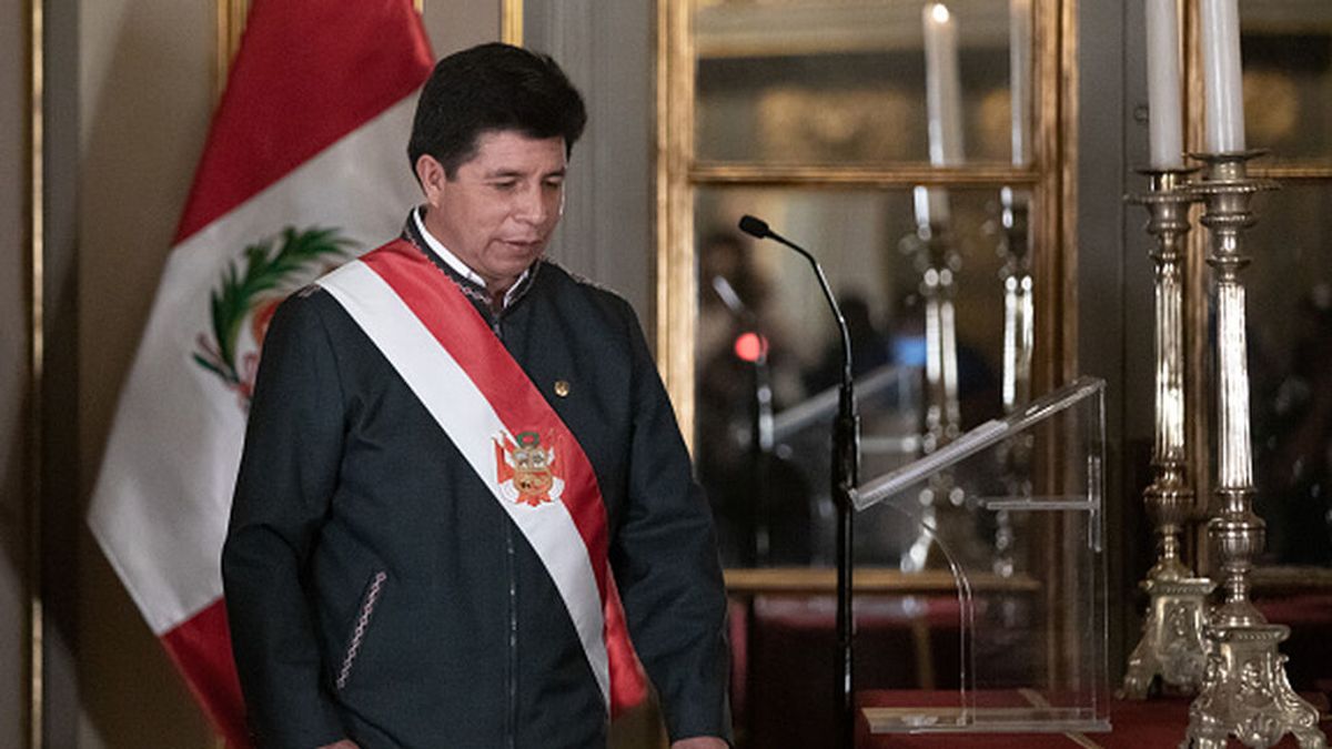 Perú: Castillo salva "in extremis" la moción de censura en su contra Perú: Castillo salva "in extremis" la moción de censura en su contra