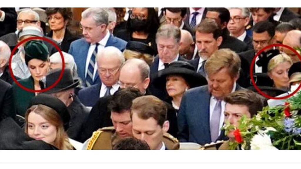 Letizia y Marie Chantal, en la misa por el Duque de Edimburgo