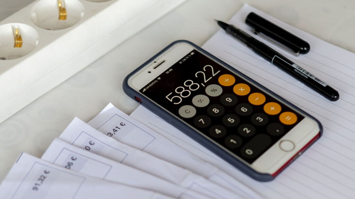 Marzo se convierte en el mes con la electricidad más cara de la historia, con 283 euros MWh de media Marzo se convierte en el mes con la electricidad más cara de la historia, con 283 euros MWh de media