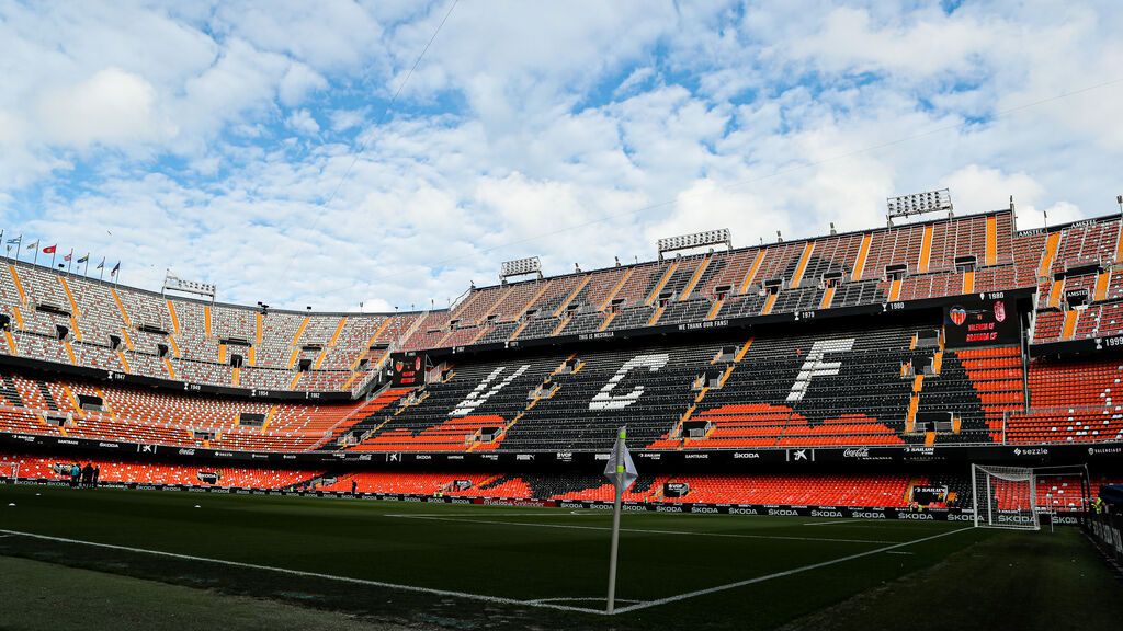 EuropaPress_4292543_general_view_before_the_santander_league_match_between_valencia_cf_and