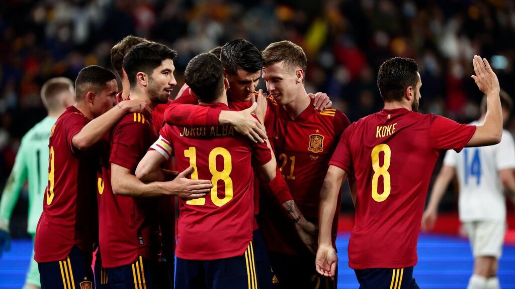 España golea a Islandia y deja muy buenas sensaciones (5-0)