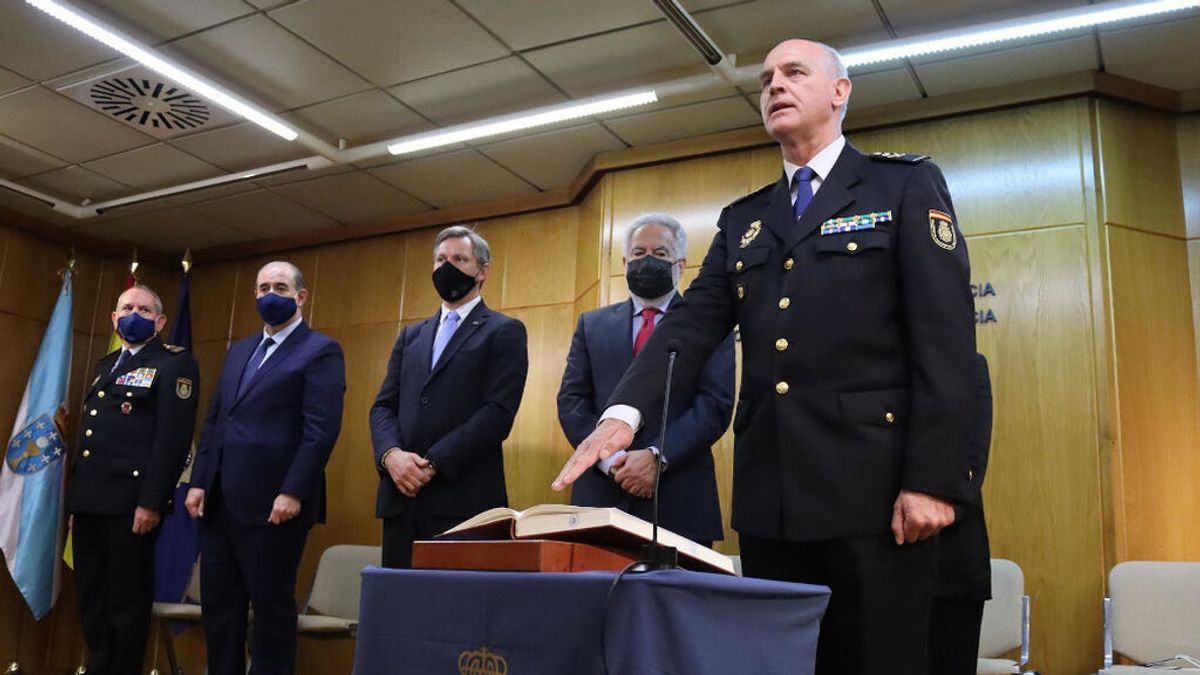 Ramón Gómez Nieto toma posesión como jefe superior de Policía de Galicia