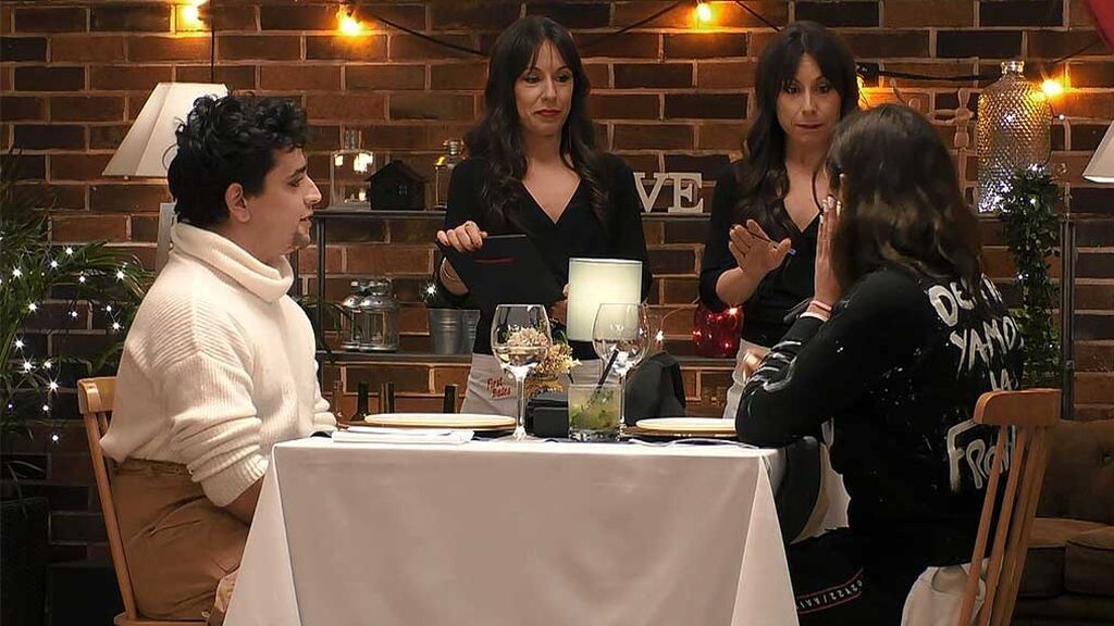 Joao K flipa con la cena de ‘First Dates’: “Nunca he estado en un restaurante tan pijo”