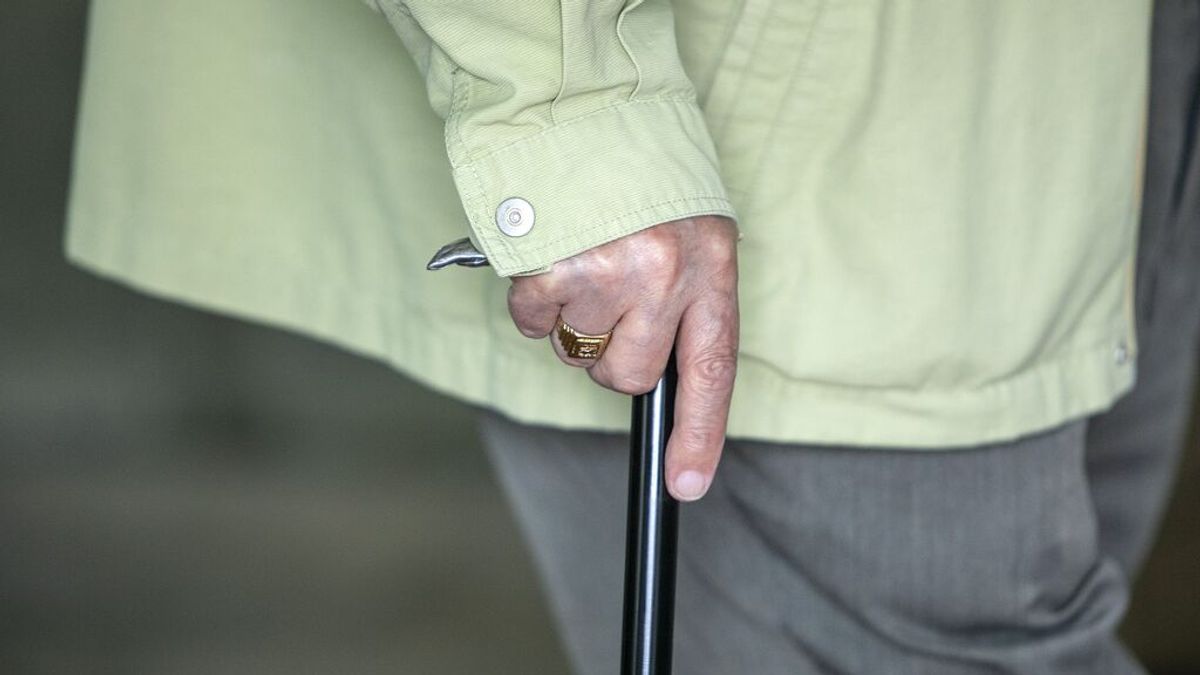 Cataluña reduce cuarentenas y levanta restricciones en las residencias de mayores Cataluña reduce cuarentenas y levanta restricciones en las residencias de mayores