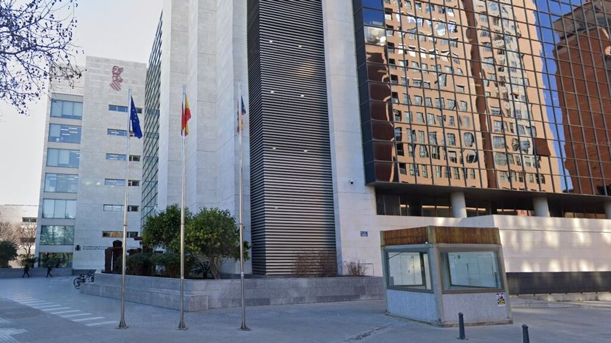 Fiscalía investiga una presunta agresión sexual de un joven a una chica en un centro de menores de Valencia Fiscalía investiga una presunta agresión sexual de un joven a una chica en un centro de menores de Valencia