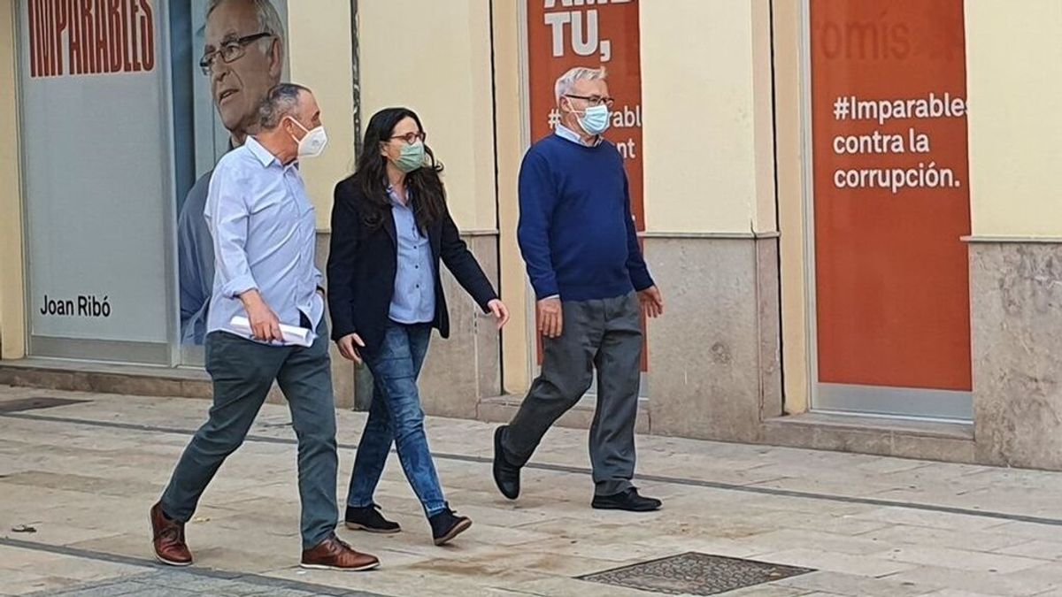 Ribó expresa su apoyo a Oltra y denuncia un "proceso de caza y captura por parte de la extrema derecha" Ribó expresa su apoyo a Oltra y denuncia un "proceso de caza y captura por parte de la extrema derecha"