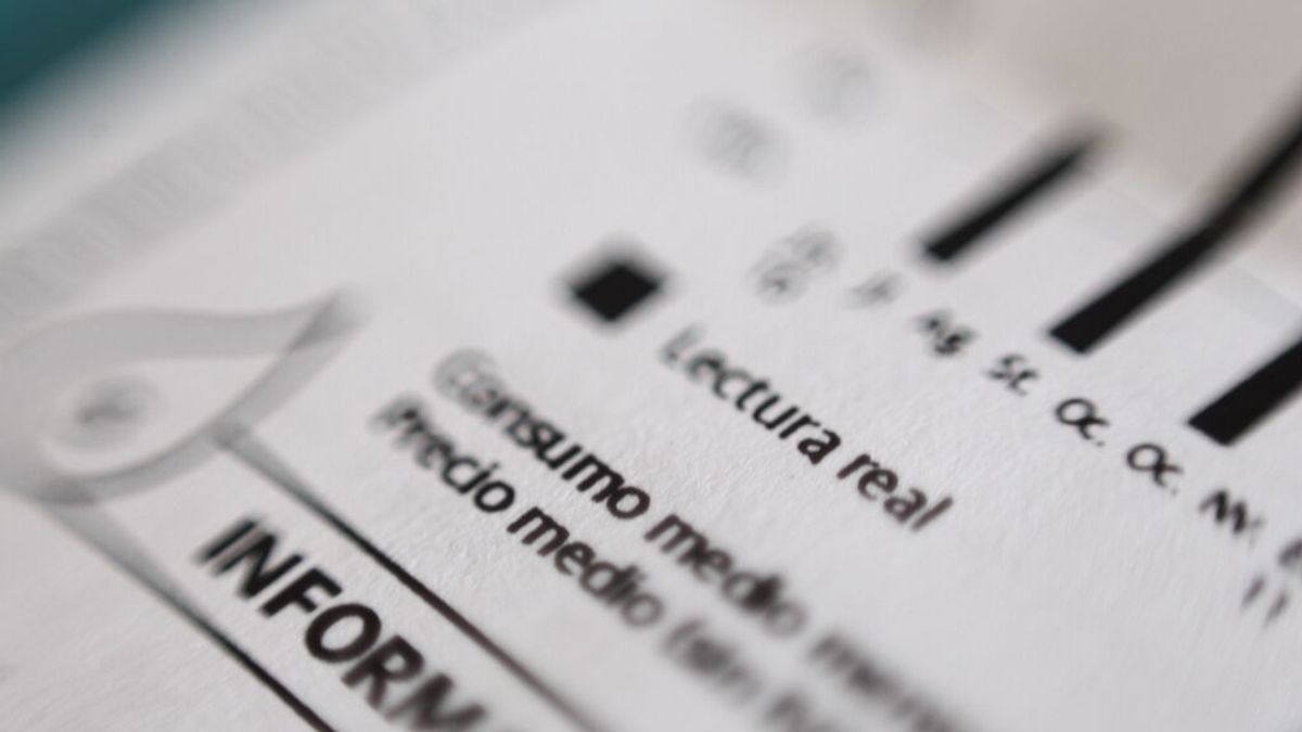 La factura del Gobierno por las medidas fiscales para abaratar la luz: 3.289 millones menos en recaudación La factura del Gobierno por las medidas fiscales para abaratar la luz: 3.289 millones menos en recaudación