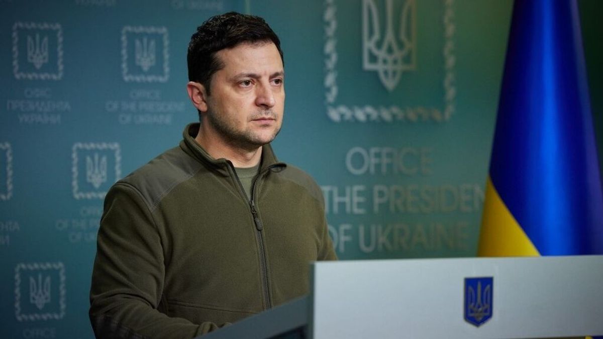 Zelenski sobre la 'matanza' de Bucha: "Las sanciones a Rusia no son suficientes" Zelenski sobre la 'matanza' de Bucha: "Las sanciones a Rusia no son suficientes"